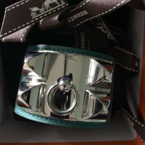 Hermes bracelet Collier de chein